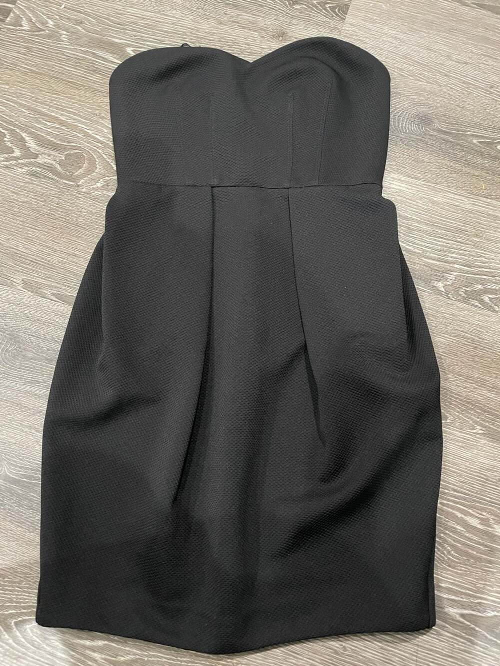 Size XS. Torn by Ronny Kobo Strapless Mini Dress. Little Black Dress.